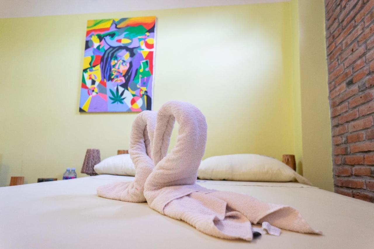 Hotel Boutique Hurvinek Монтаньїта Екстер'єр фото